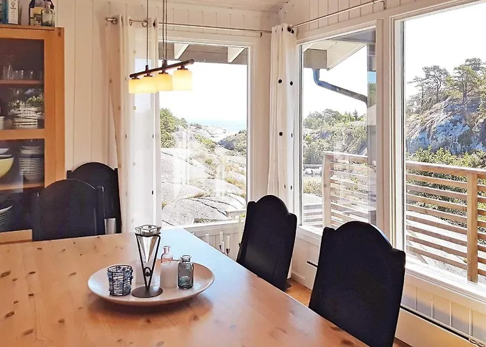 8 Person In Sondeled-by Traum * Sondeled